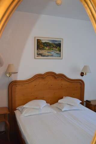 Отель Hotel Meteor Cluj Клуж-Напока Двухместный номер с 1 кроватью-8