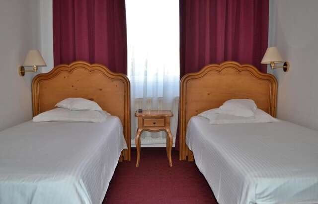 Отель Hotel Meteor Cluj Клуж-Напока-55